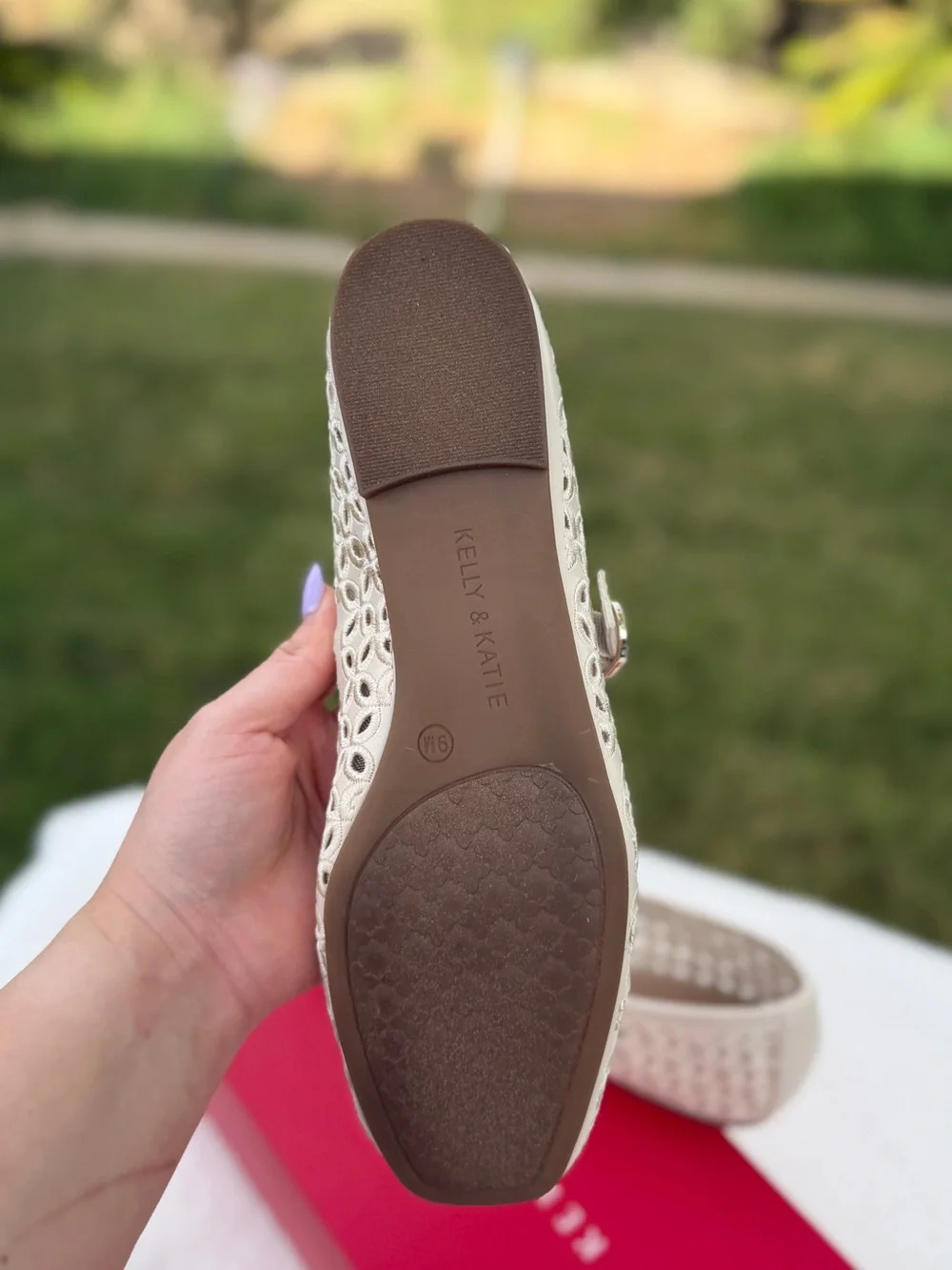 Kelly & Katie KK-Nia Mary Jane Flats